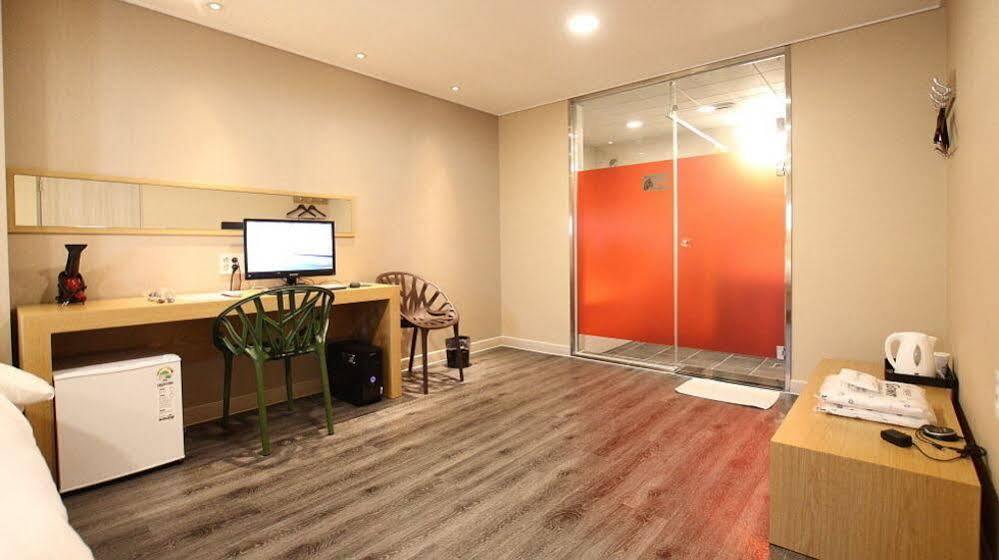 141 มินิ โฮเต็ล Hotel คยองจู ภายนอก รูปภาพ