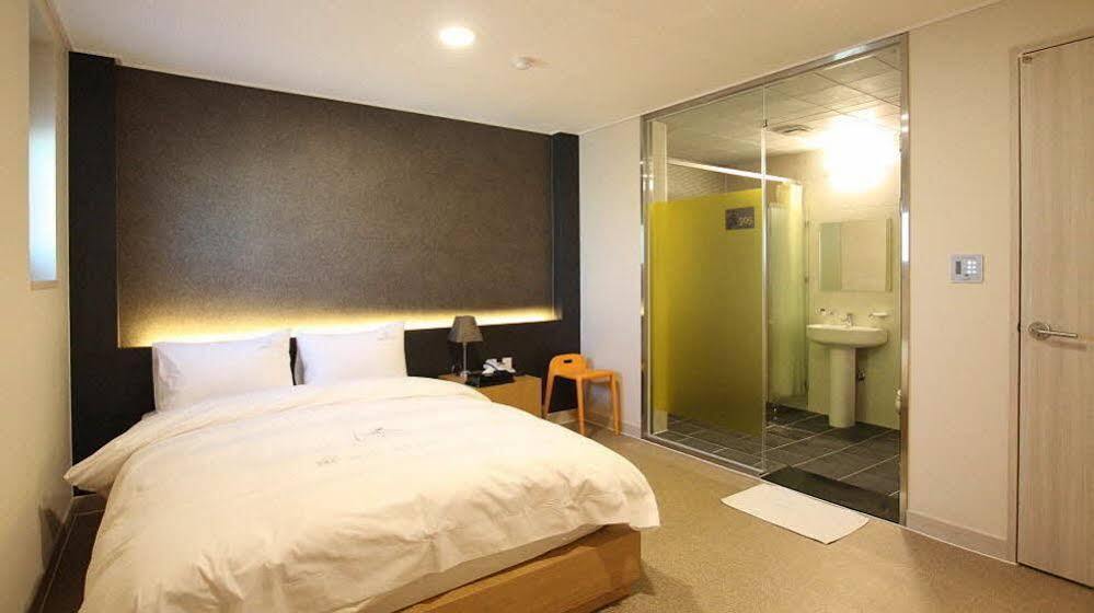 141 มินิ โฮเต็ล Hotel คยองจู ภายนอก รูปภาพ