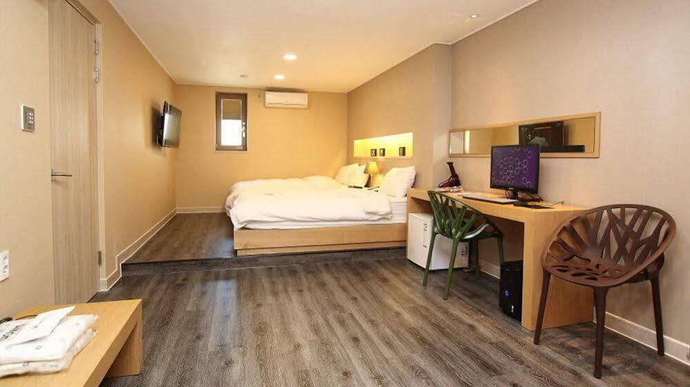 141 มินิ โฮเต็ล Hotel คยองจู ภายนอก รูปภาพ